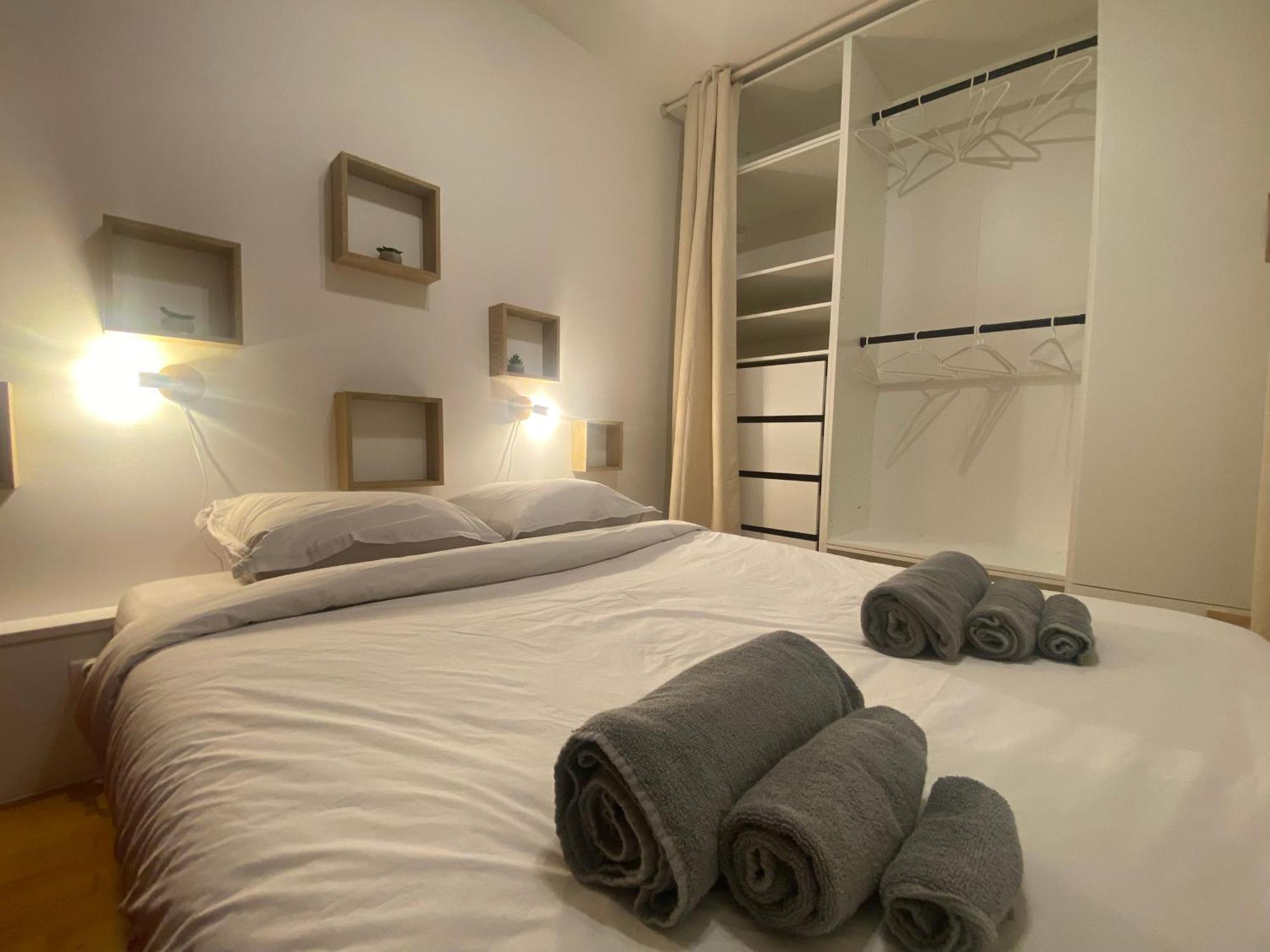 Etablissement 3 Etoiles Avec Ascenseur, 3 Appartements Lumineux Vue Port Avec Balcon, 200M De La Mer, Wifi Fibre, Tous Service Inclus Dieppe Kültér fotó