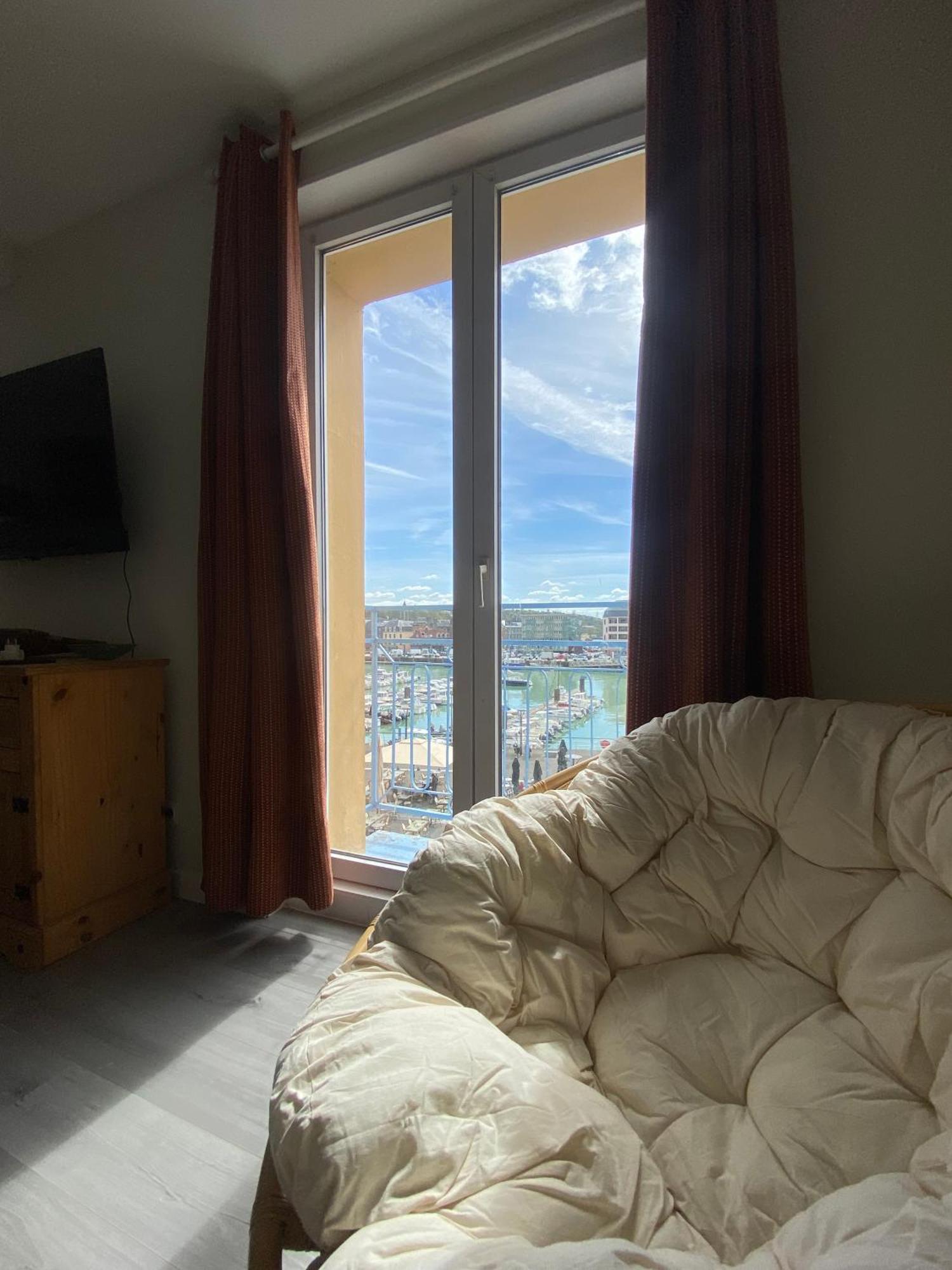 Etablissement 3 Etoiles Avec Ascenseur, 3 Appartements Lumineux Vue Port Avec Balcon, 200M De La Mer, Wifi Fibre, Tous Service Inclus Dieppe Kültér fotó