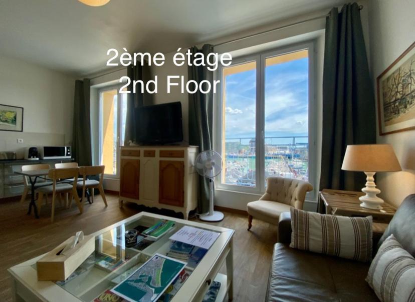 Etablissement 3 Etoiles Avec Ascenseur, 3 Appartements Lumineux Vue Port Avec Balcon, 200M De La Mer, Wifi Fibre, Tous Service Inclus Dieppe Kültér fotó