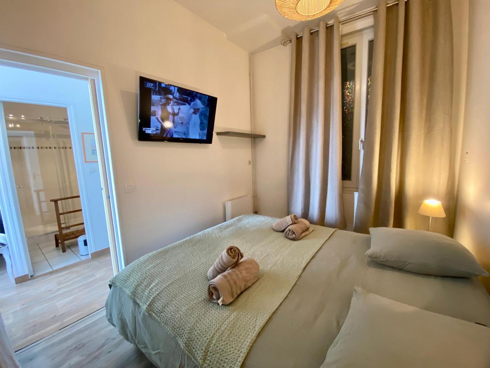 Etablissement 3 Etoiles Avec Ascenseur, 3 Appartements Lumineux Vue Port Avec Balcon, 200M De La Mer, Wifi Fibre, Tous Service Inclus Dieppe Kültér fotó